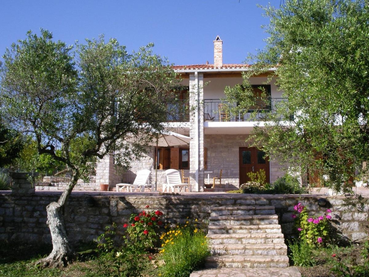 Ionianeon Apartments Agios Ilias  Buitenkant foto