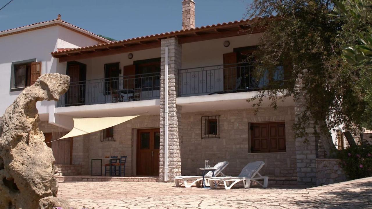 Ionianeon Apartments Agios Ilias  Buitenkant foto