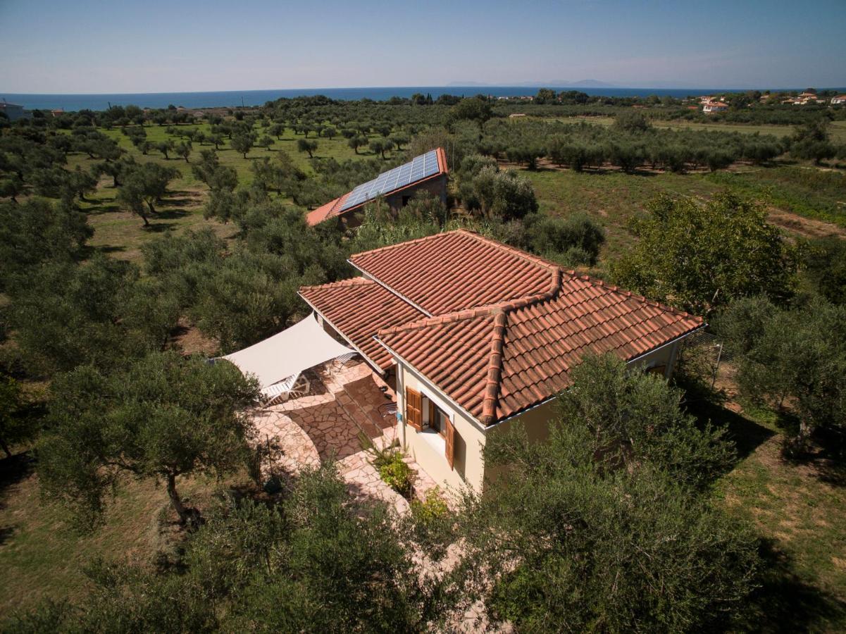 Ionianeon Apartments Agios Ilias  Buitenkant foto