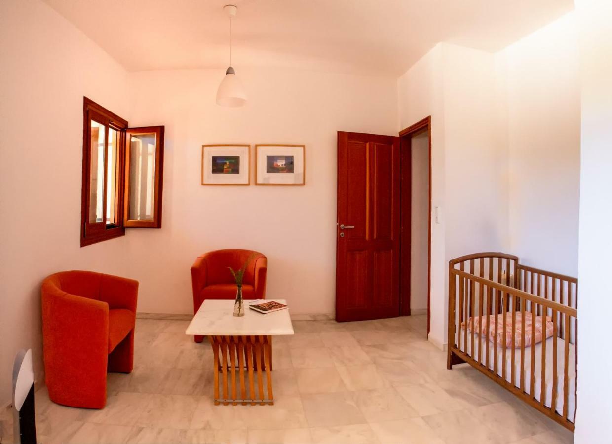 Ionianeon Apartments Agios Ilias  Buitenkant foto