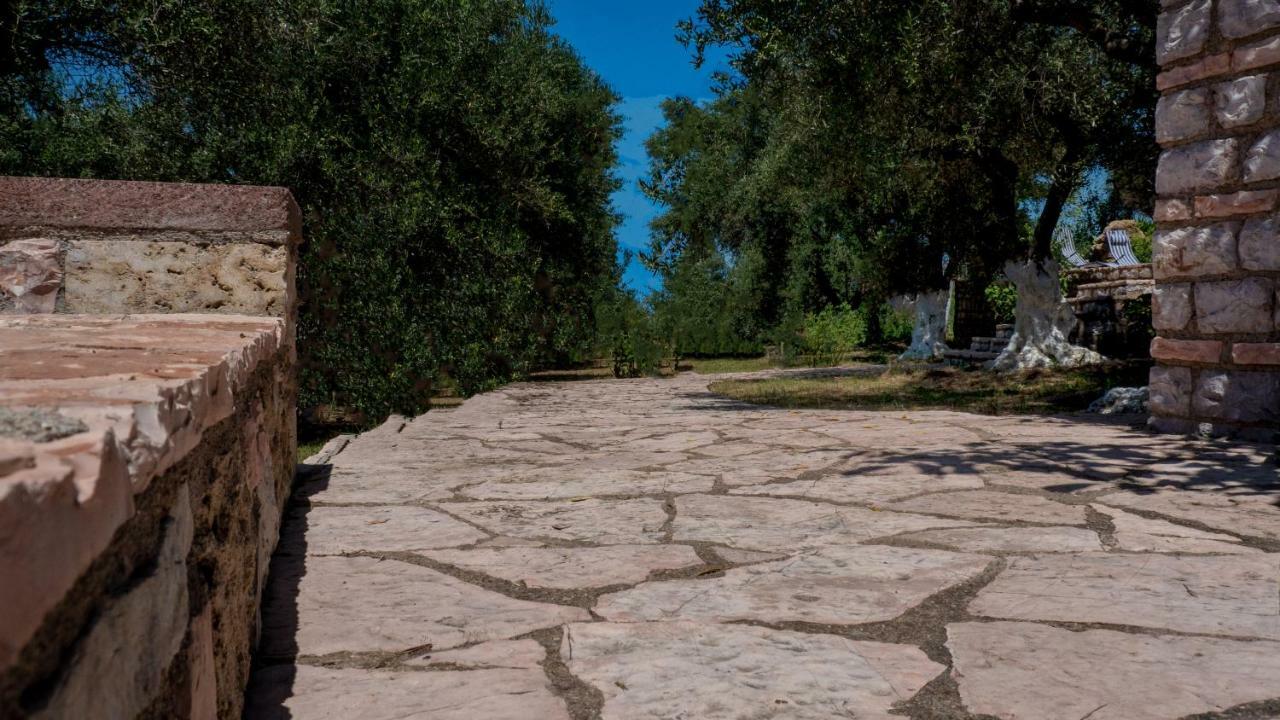 Ionianeon Apartments Agios Ilias  Buitenkant foto
