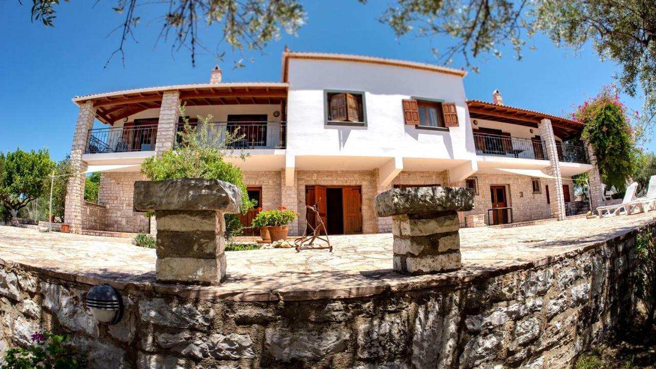 Ionianeon Apartments Agios Ilias  Buitenkant foto