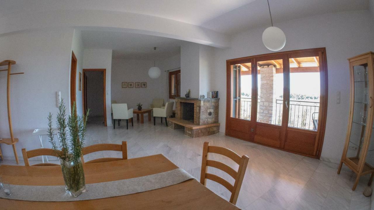 Ionianeon Apartments Agios Ilias  Buitenkant foto
