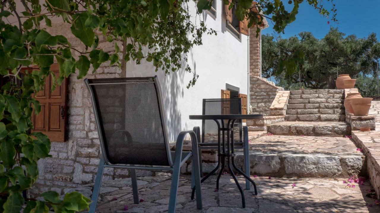 Ionianeon Apartments Agios Ilias  Buitenkant foto